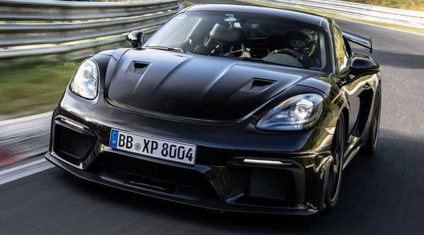 219242-porsche gt4 1.jpg, 64 KB