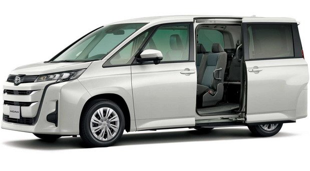 221675-toyota noah 11.jpg, 43 KB