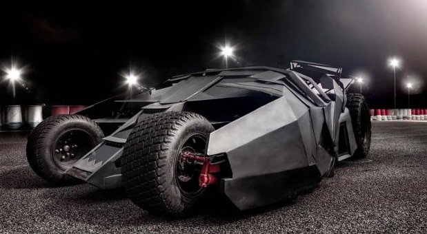 222485-batmobile 11.jpg, 60 KB