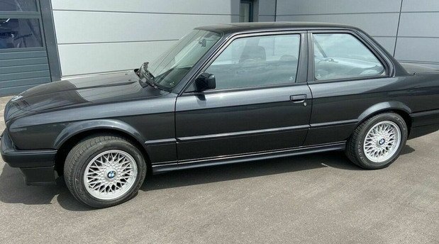 222608-bmw e30 1.jpg, 65 KB