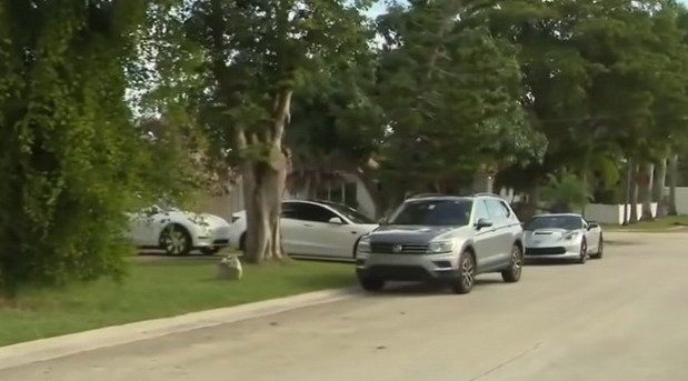 222710-rent a car.jpg, 48 KB