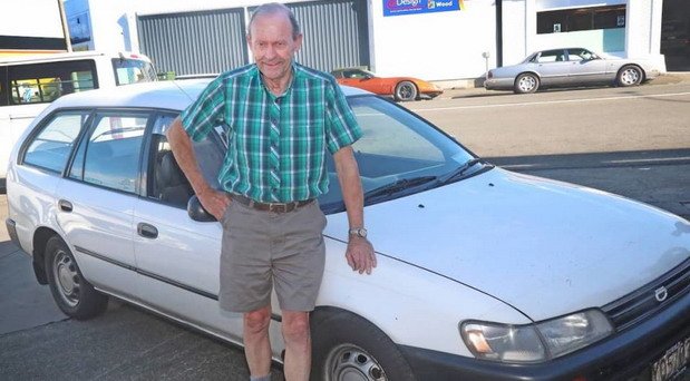 223472-toyota corolla.jpg, 63 KB