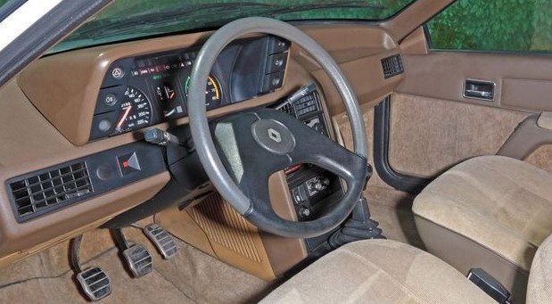 224787-renault f 11.jpg, 68 KB