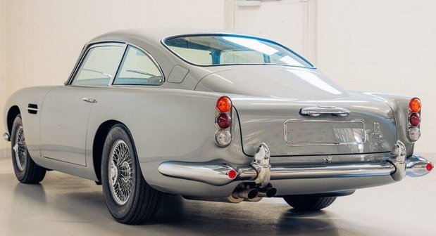 225010-aston db5 11.jpg, 51 KB