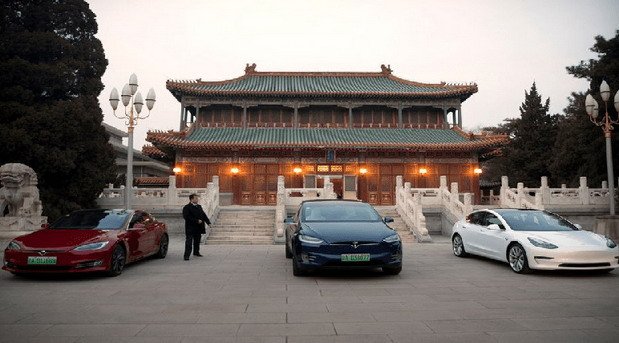 225646-tesla kina.jpg, 65 KB