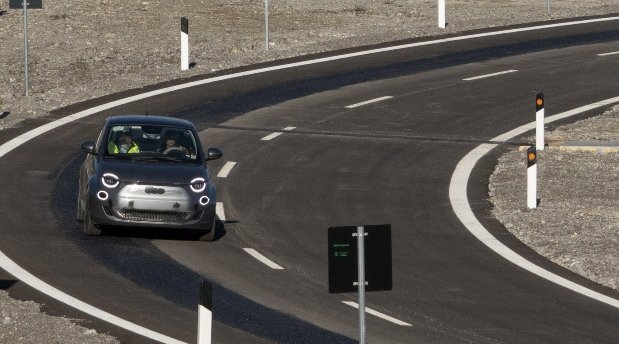 225704-fiat p 1.jpg, 72 KB