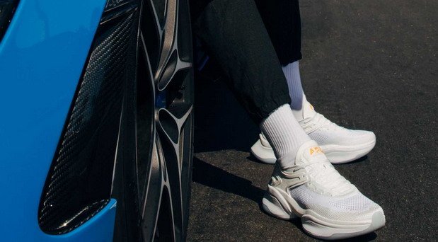 227068-mclaren p 1111.jpg, 52 KB