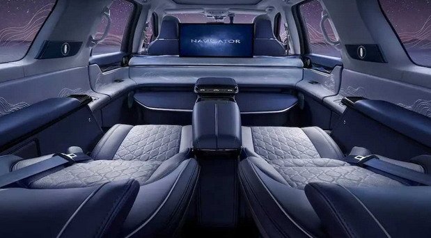 227925-lincoln navigator 111.jpg, 60 KB