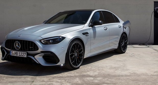228246-mercedes 63 1.jpg, 53 KB
