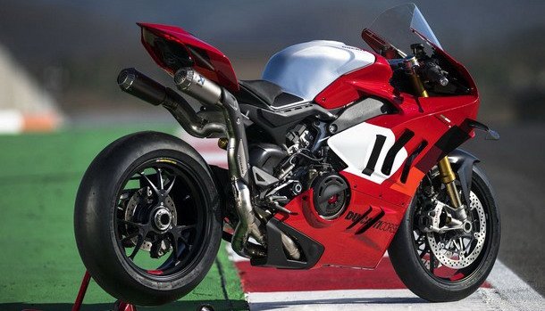 228922-ducati-panigale-v4-r-3.jpg, 70 KB