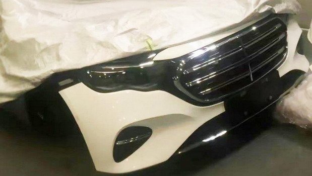 229812-mercedes e 1.jpg, 51 KB