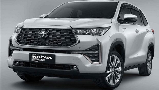 229815-toyota innova 1.jpg, 51 KB