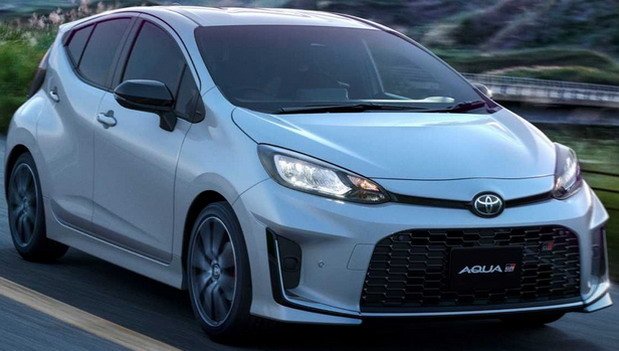 230007-toyota aqua 1.jpg, 59 KB
