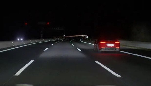 230418-porsche f 11.jpg, 23 KB