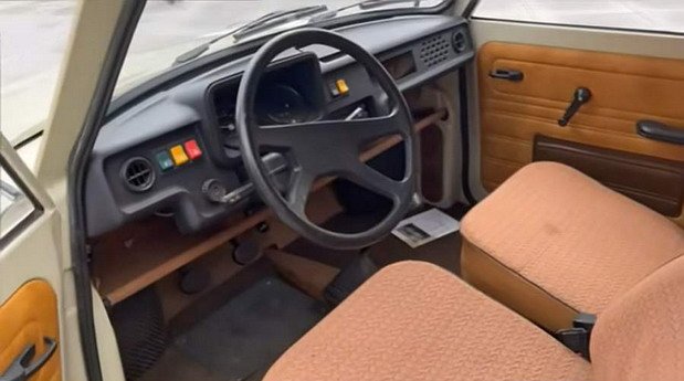 231927-trabant 11.jpg, 52 KB