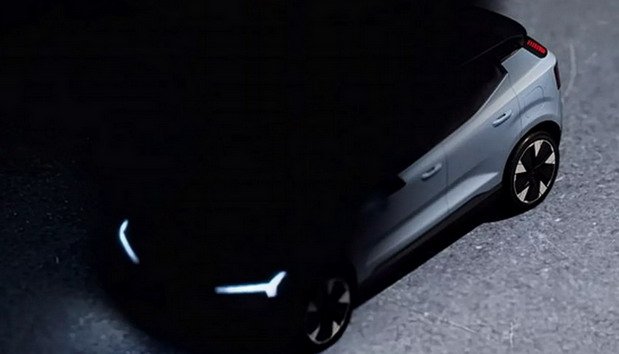 234591-volvo ex30 1.jpg, 33 KB