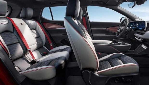 234616-cadillac gt4 11.jpg, 61 KB