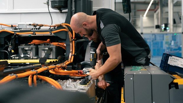 235176-mercedes ea 11.jpg, 65 KB