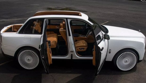 235755-rolls cullinan 1.jpg, 54 KB