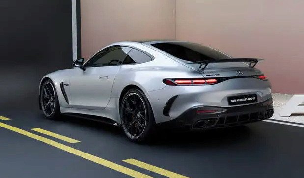 236632-mercedes gt 22.jpg, 43 KB