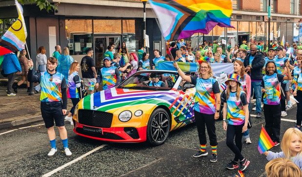 236915-bentley gtc 1.jpg, 122 KB