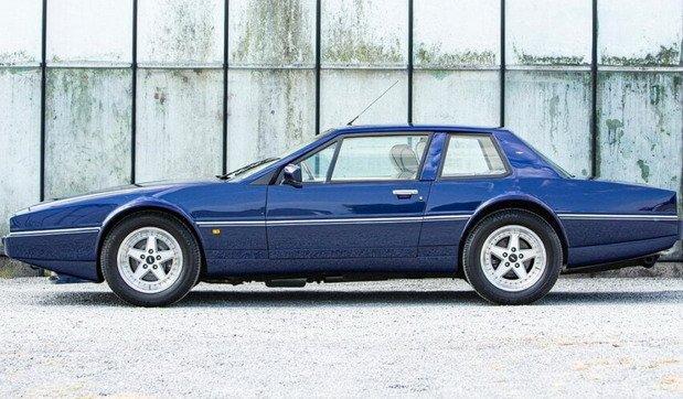 237314-aston v 1111.jpg, 82 KB