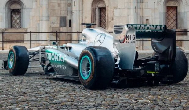 237716-f1 hamilton 11.jpg, 74 KB