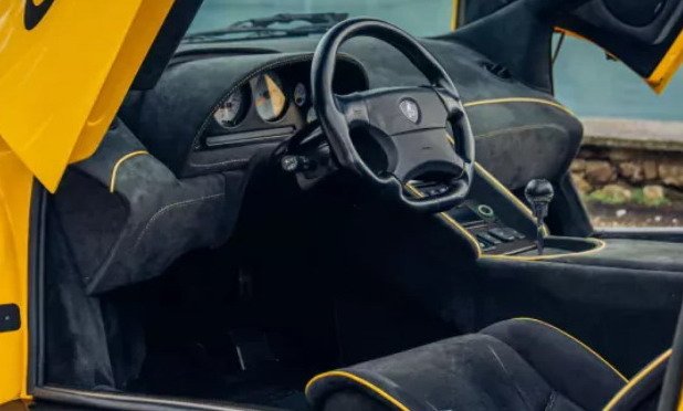 239260-lamborghini d 1111.jpg, 49 KB