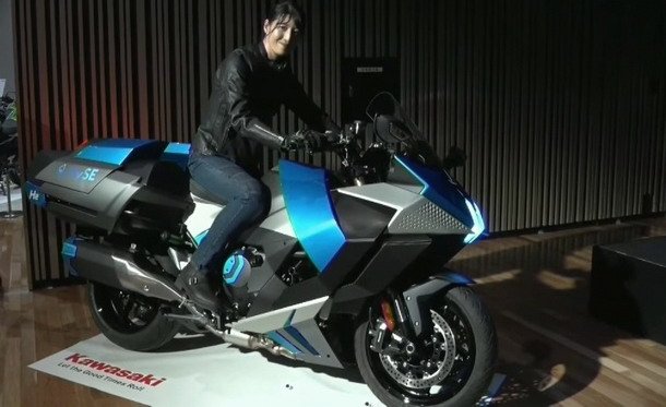 239266-kawasaki-2.jpg, 58 KB