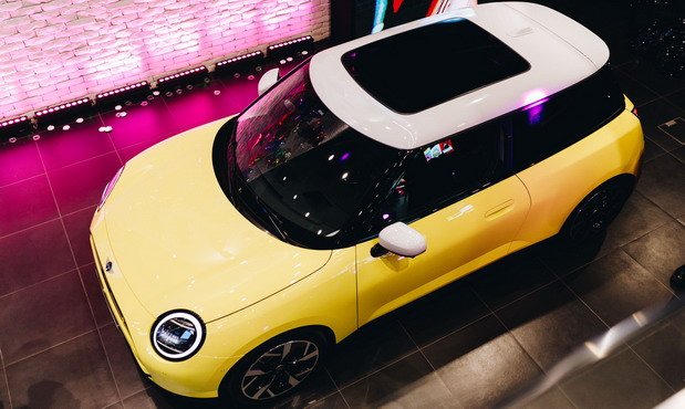 239407-mini bg 11.jpg, 72 KB