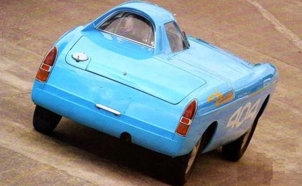239927-peugeot 404 1.jpg, 64 KB