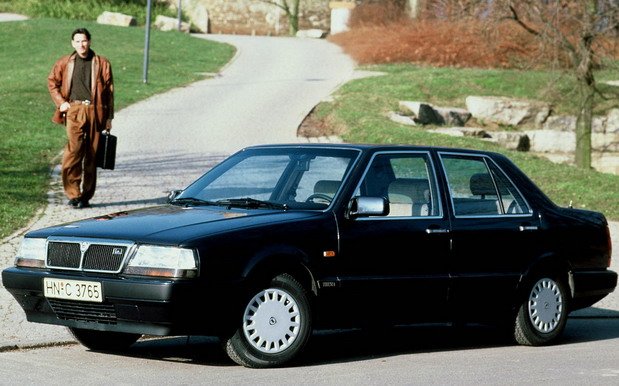 243057-Lancia Thema 1.jpg, 77 KB