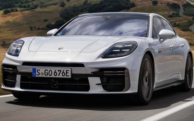 244374-porsche panamera 45.jpg, 60 KB