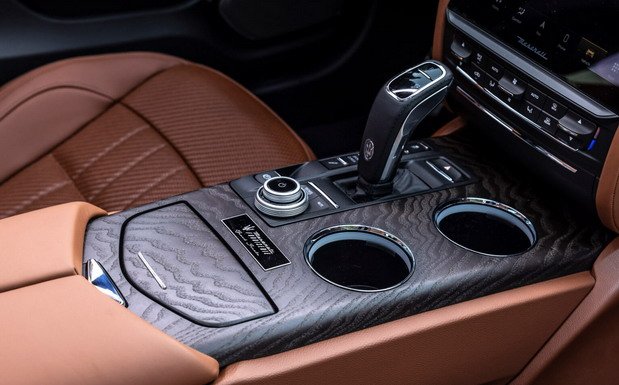 244662-maserati quattroporte 111.jpg, 65 KB