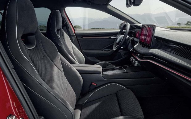 245198-skoda superb 56.jpg, 67 KB