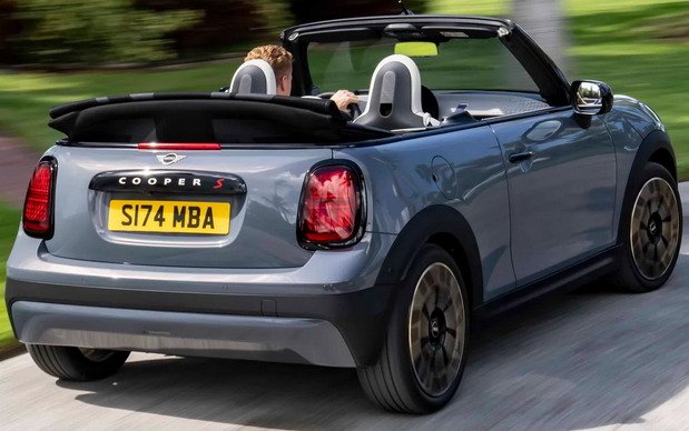 246031-mini cabrio 11.jpg, 66 KB