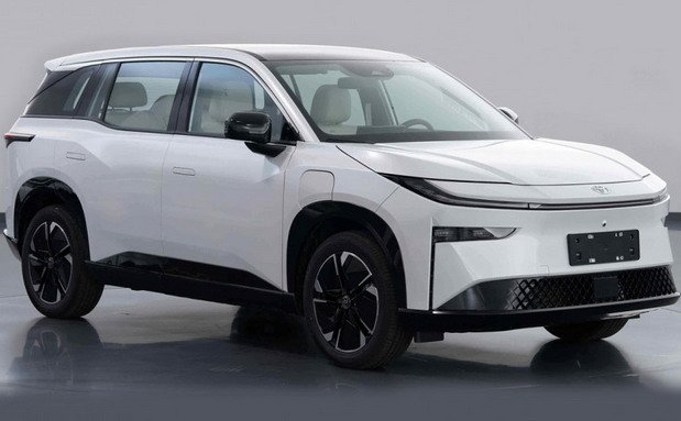 246680-toyota bz3x 1.jpg, 46 KB