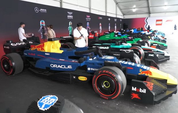 250482-lego f1.jpg, 69 KB