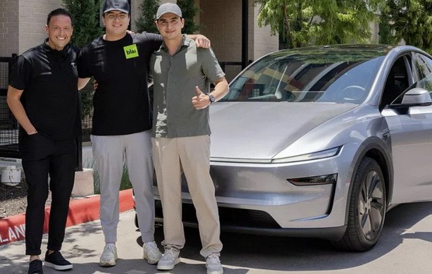 251913-tesla isporuka.jpg, 71 KB