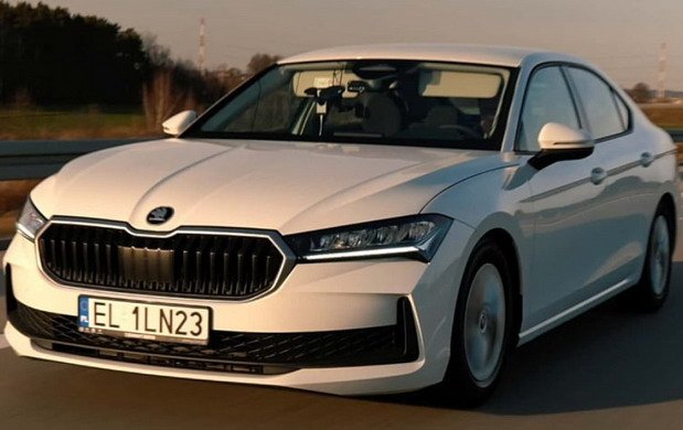 254704-skoda superb 1.jpg, 54 KB