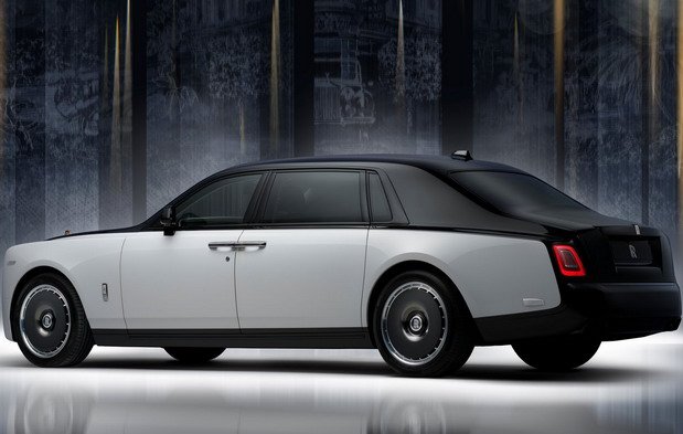 254721-Rolls-Royce Phantom 1111.jpg, 54 KB