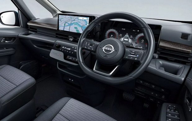 256237-nissan serena 1.jpg, 60 KB