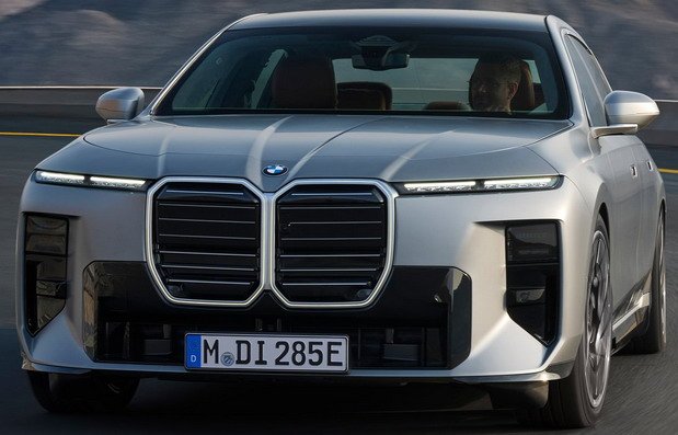 258998-bmw i7 11.jpg, 59 KB