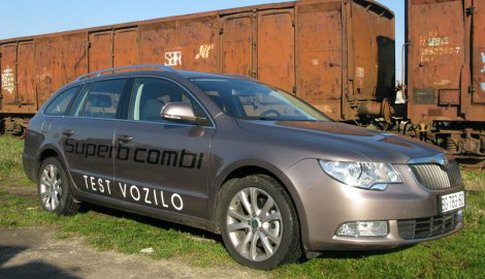 53437-skoda superb combi 4.jpg, 52 KB