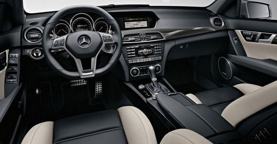 55121-mercedes c63 amg 11.jpg, 48 KB