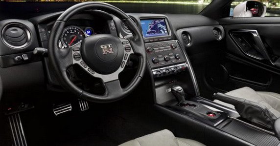 57574-nissan gtr 1.jpg, 46 KB