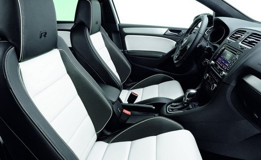 59342-VW Golf R 11.jpg, 50 KB