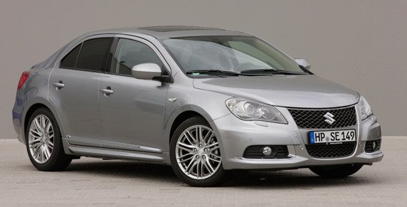 59813-suzuki kizashi 1.jpg, 38 KB
