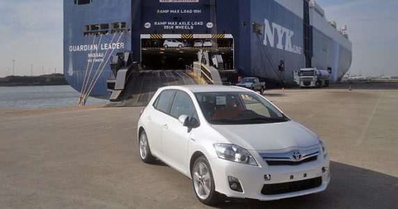 60355-toyota auris hsd.jpg, 45 KB