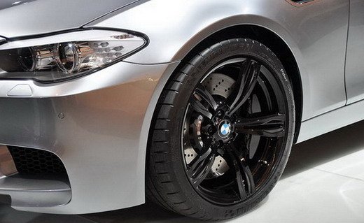 60656-bmw m5 11.jpg, 49 KB